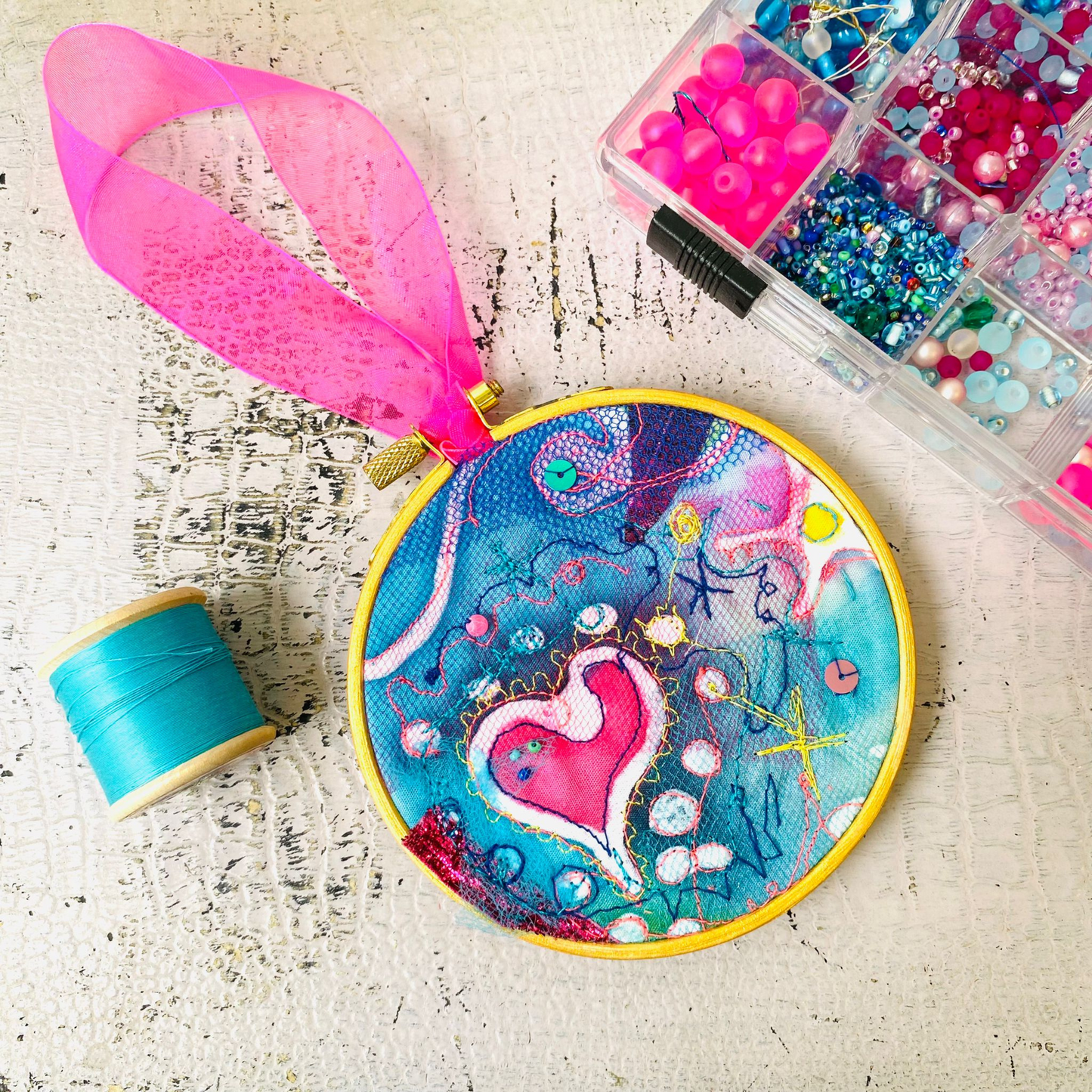 Medium Embroidered Heart Hoop Gold with Pink Ribbon