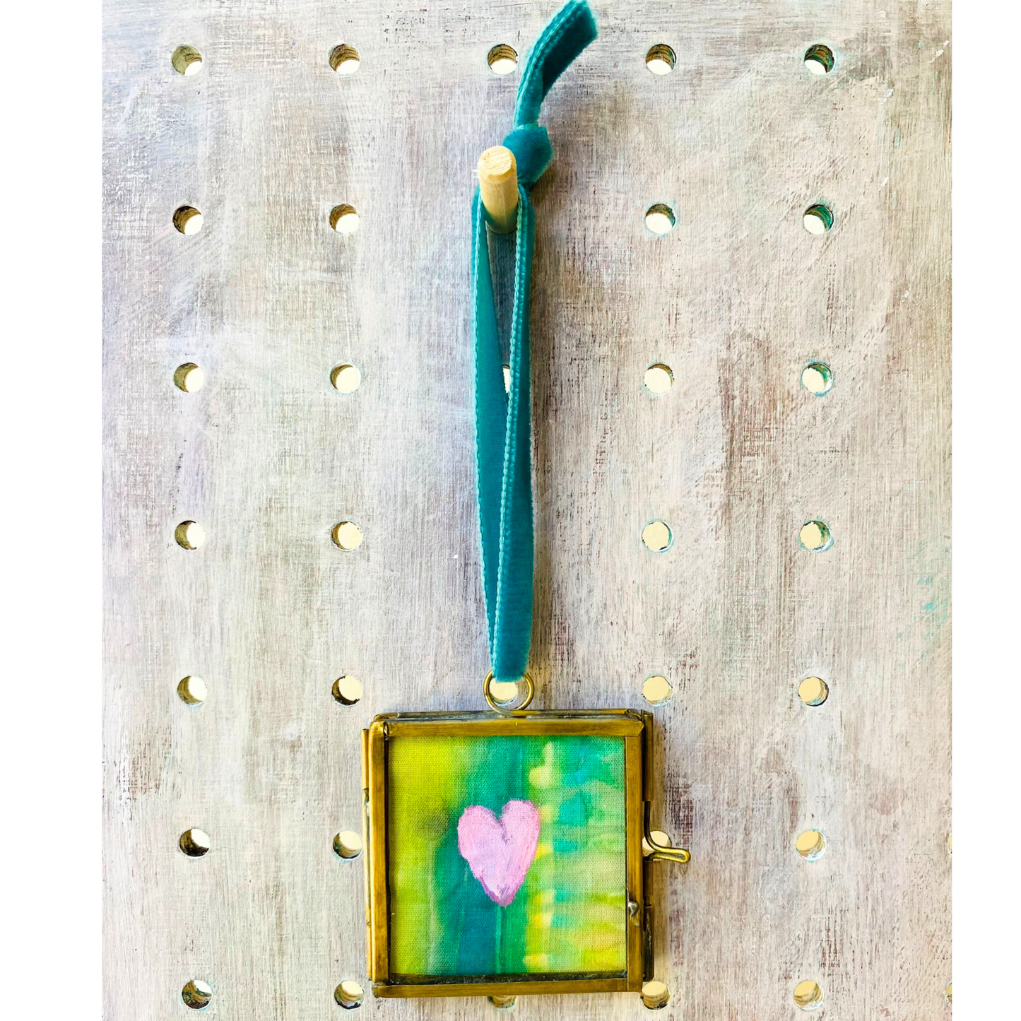 Hanging Heart Mini Frame - Pale Pink Heart with Turquoise & Green