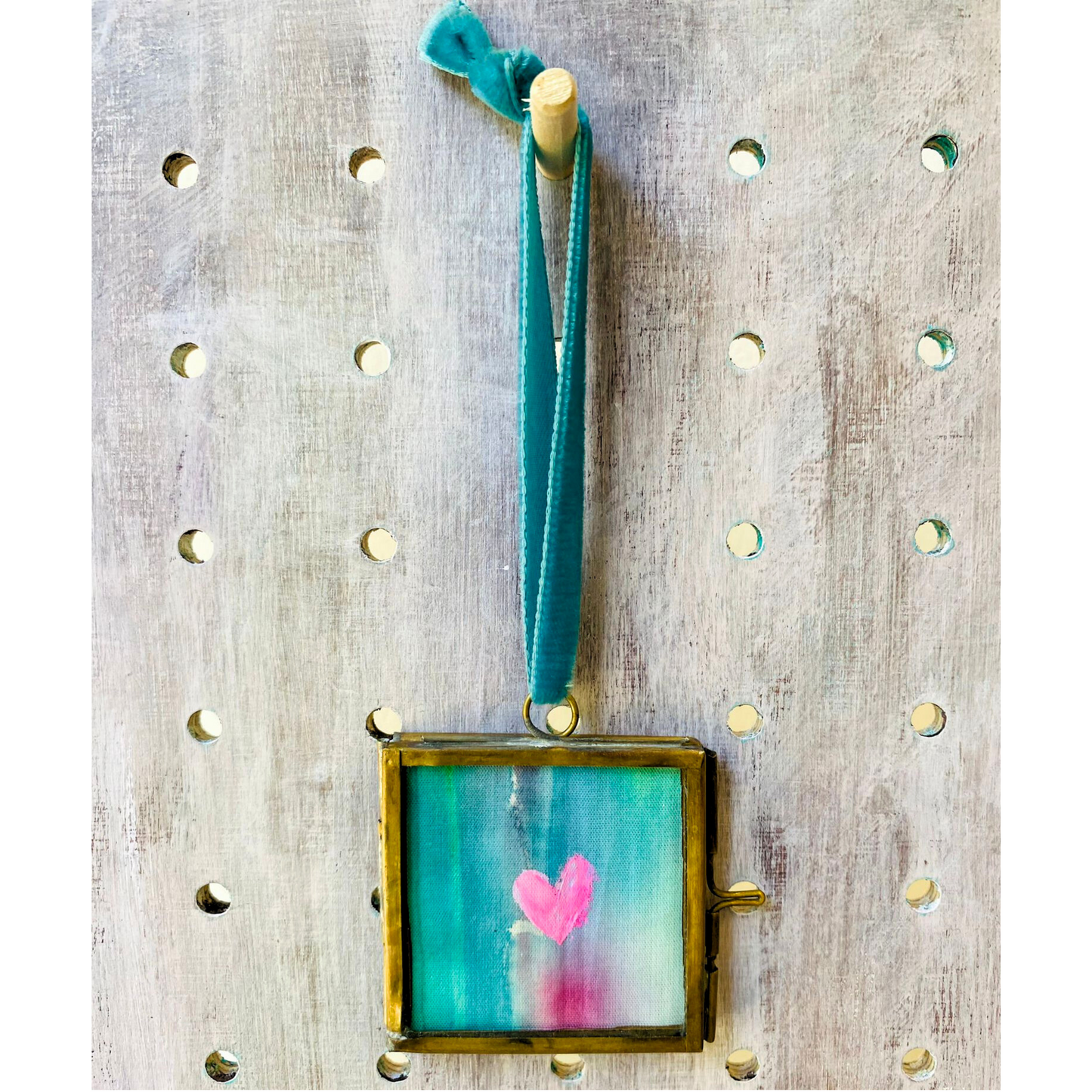 Hanging Heart Mini Frame -Pink Heart with Turquoise